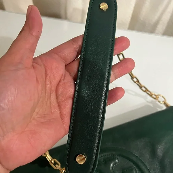 TORY BURCH DARK GREEN CLUTCH WITH GOLD CHAIN - Picture 12 of 14